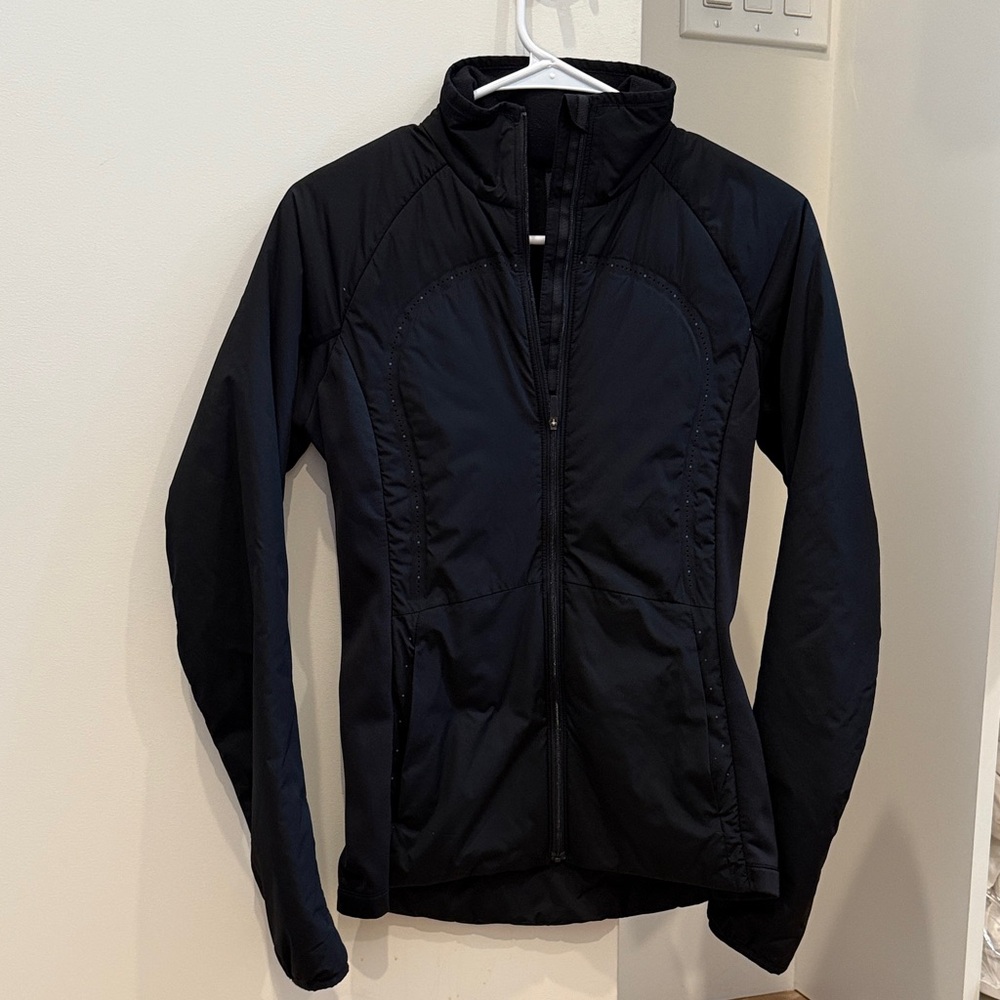 Women's Black Lululemon Jacket- size 4